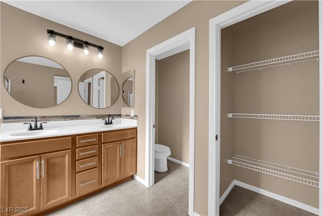 915 Harbor Avenue, Henderson, NV 89002