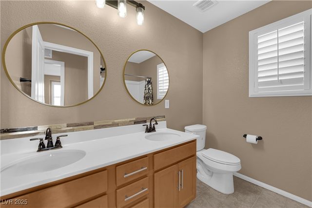 915 Harbor Avenue, Henderson, NV 89002