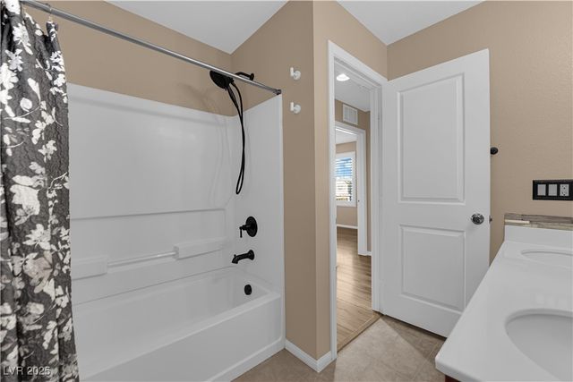 915 Harbor Avenue, Henderson, NV 89002