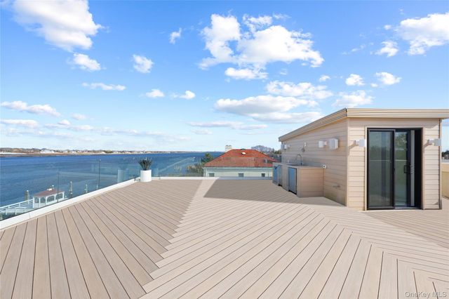 1990 Bay Boulevard, Atlantic Beach, NY 11509