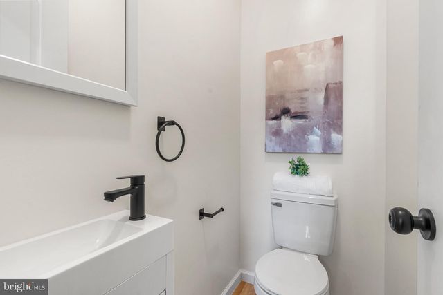 5320 WALTON AVE, Philadelphia, PA 19143