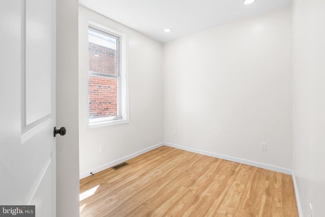 5320 WALTON AVE, Philadelphia, PA 19143