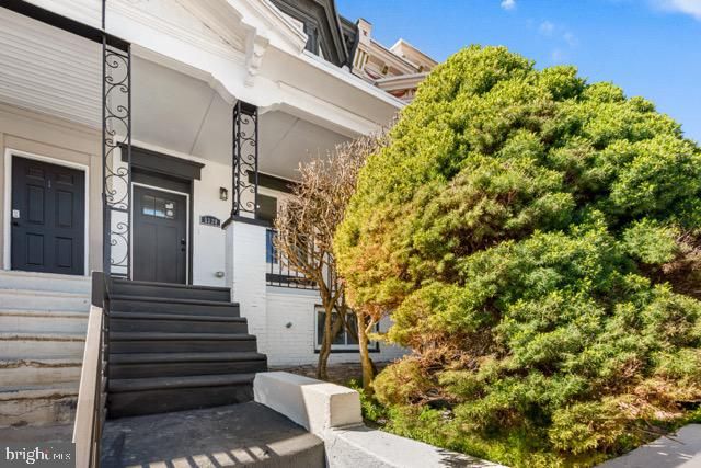 5320 WALTON AVE, Philadelphia, PA 19143