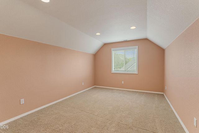 212 NW Canyon View Drive, Grants Pass, OR 97526
