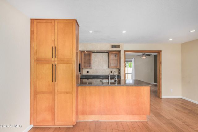 4540 N 44TH Street 46, Phoenix, AZ 85018