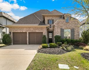 7742 Cooke Drive, Irving, TX 75063