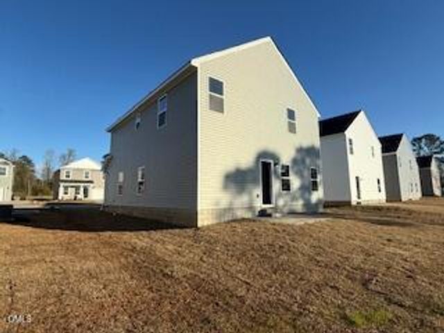 95 Stout Landing, Dunn, NC 28334