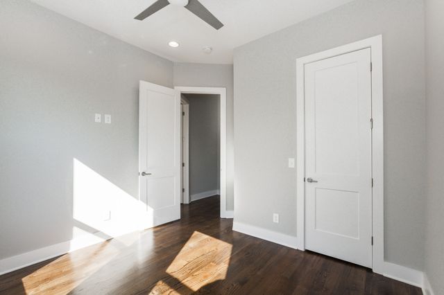 525B 31st Ave, N, Nashville, TN 37209