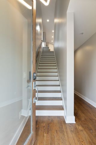 525B 31st Ave, N, Nashville, TN 37209
