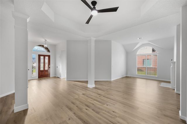 19134 Milloak Drive, Humble, TX 77346