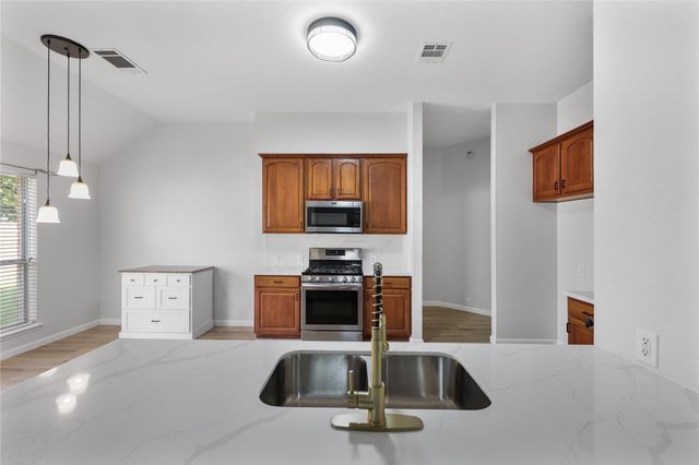 19134 Milloak Drive, Humble, TX 77346