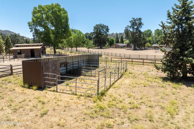 26720 Sutter Court, Tehachapi, CA 93561