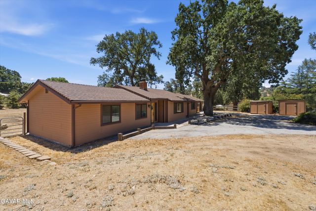 26720 Sutter Court, Tehachapi, CA 93561