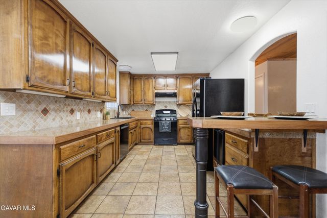 26720 Sutter Court, Tehachapi, CA 93561