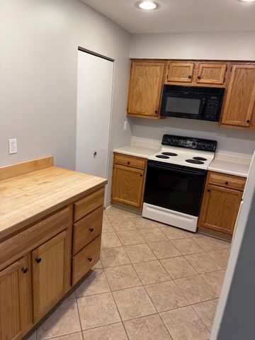 1203 CROSSHILL CT, Lansdale, PA 19446