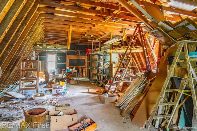 17397 Millar Road, Clinton Township, MI 48036