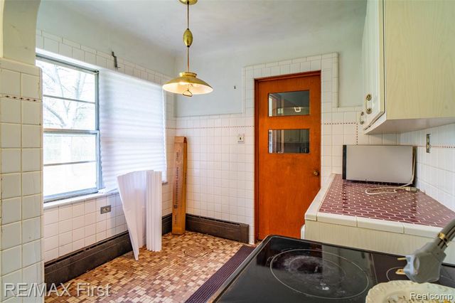 17397 Millar Road, Clinton Township, MI 48036