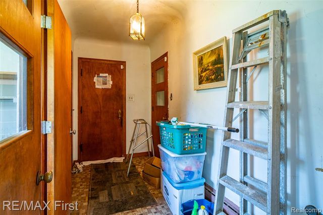 17397 Millar Road, Clinton Township, MI 48036