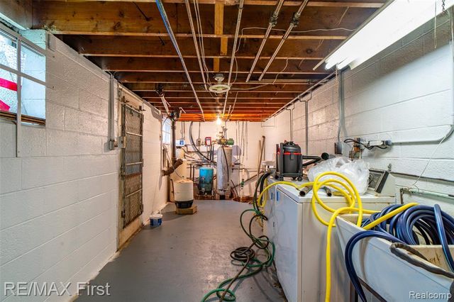 17397 Millar Road, Clinton Township, MI 48036