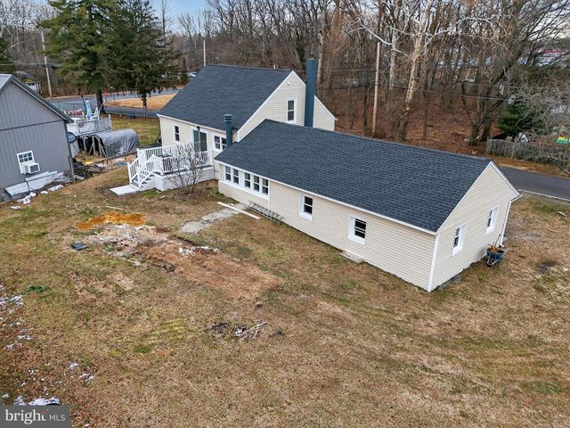 823 NEW JERSEY, Deptford, NJ 08096