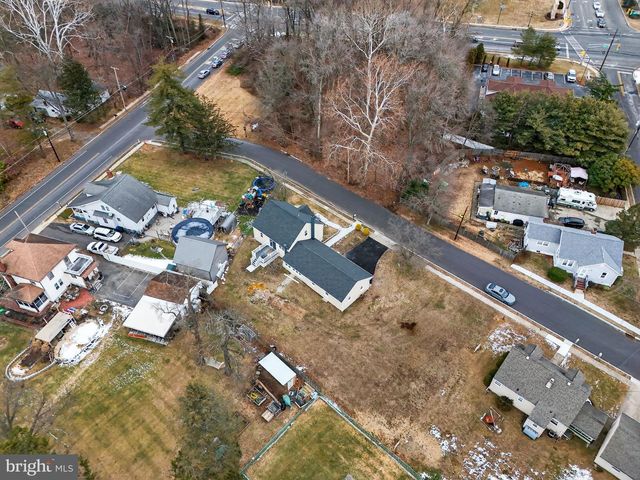 823 NEW JERSEY, Deptford, NJ 08096