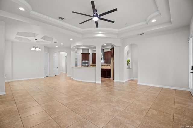 6131 Lowrie, San Antonio, TX 78239