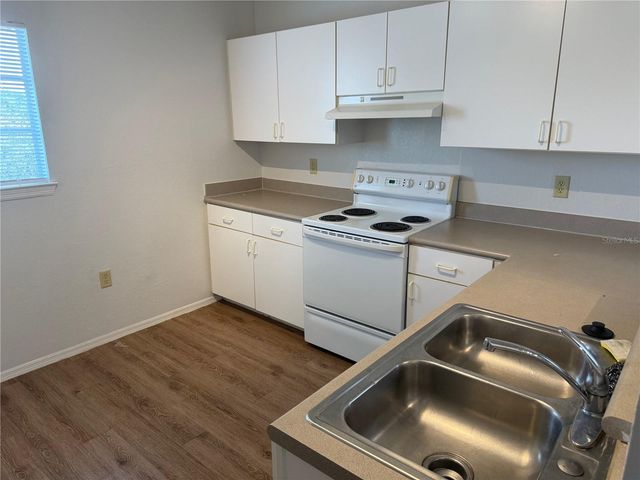 122 VISTA VERDI CIRCLE 320, Lake Mary, FL 32746