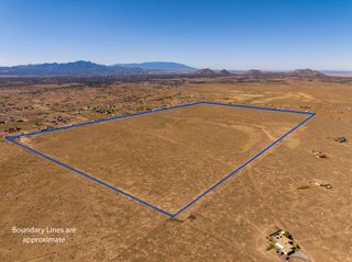 4006 NM 14, Santa Fe, NM 87508