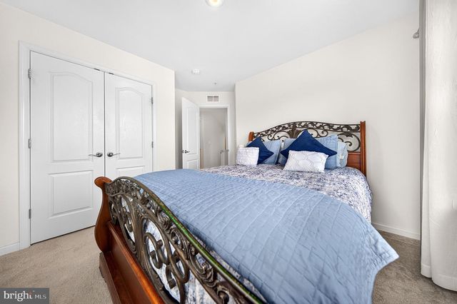 1350 HAWK HOLLOW DR, Crofton, MD 21114