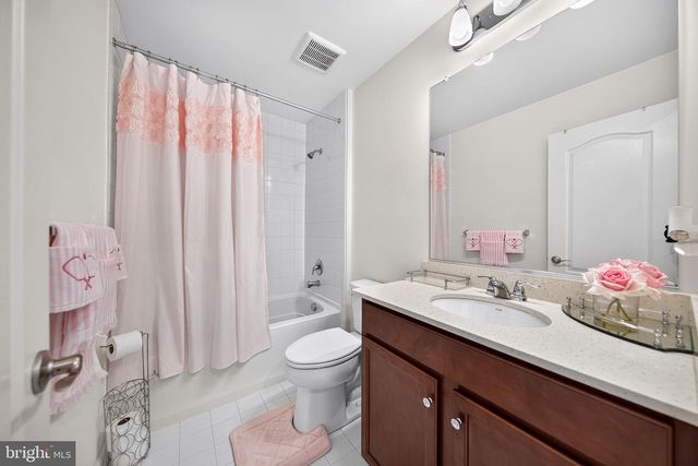 1350 HAWK HOLLOW DR, Crofton, MD 21114