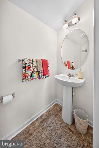 1350 HAWK HOLLOW DR, Crofton, MD 21114