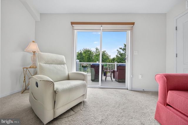1350 HAWK HOLLOW DR, Crofton, MD 21114