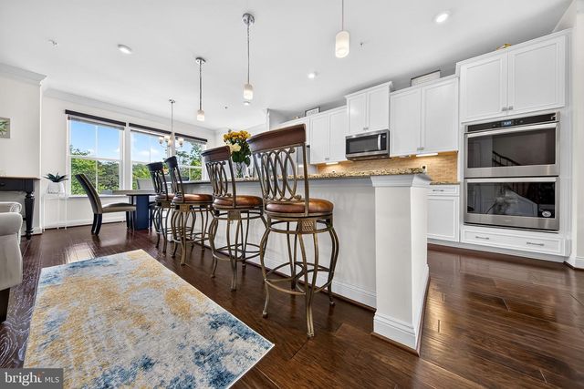 1350 HAWK HOLLOW DR, Crofton, MD 21114
