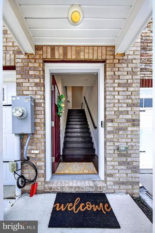 1350 HAWK HOLLOW DR, Crofton, MD 21114
