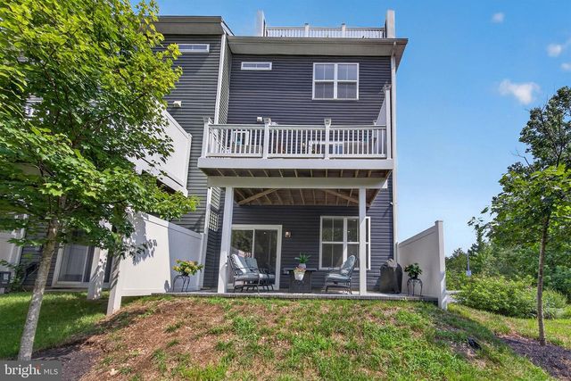 1350 HAWK HOLLOW DR, Crofton, MD 21114