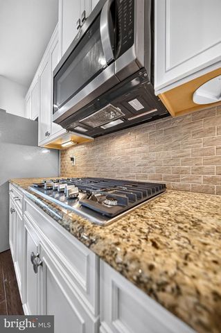 1350 HAWK HOLLOW DR, Crofton, MD 21114