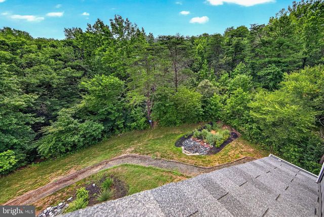 1350 HAWK HOLLOW DR, Crofton, MD 21114