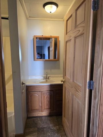 110 S WASHINGTON STREET, Berlin, WI 54923