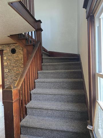 110 S WASHINGTON STREET, Berlin, WI 54923