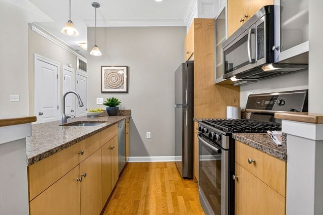 131 Green Street 306, Boston, MA 02130