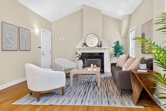 131 Green Street 306, Boston, MA 02130