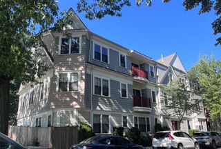 131 Green Street 306, Boston, MA 02130