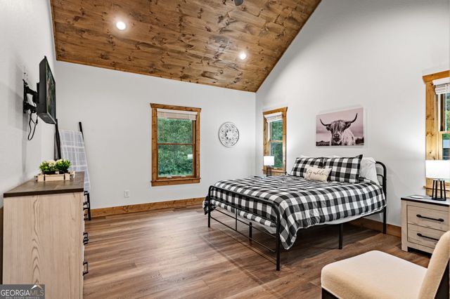 60 E Conasauga Creek, Ellijay, GA 30540