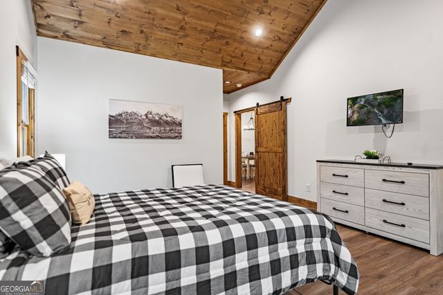 60 E Conasauga Creek, Ellijay, GA 30540