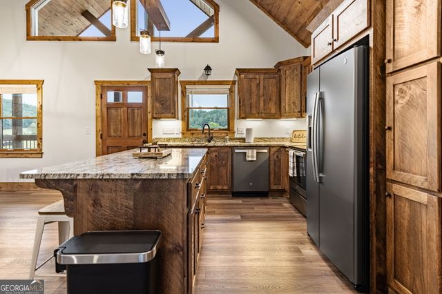 60 E Conasauga Creek, Ellijay, GA 30540