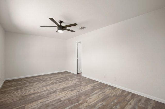 110 W Garrett RUN, Austin, TX 78753