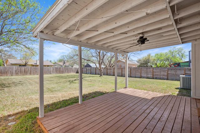 110 W Garrett RUN, Austin, TX 78753
