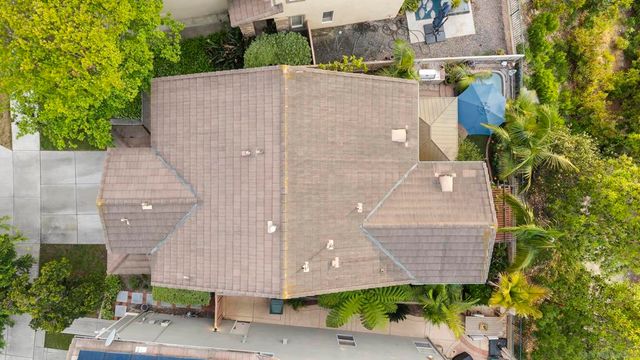 1783 Cottonwood Dr, Vista, CA 92081
