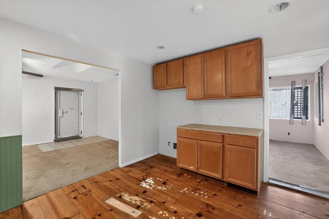 5800 Rosebud Ln, Sacramento, CA 95841