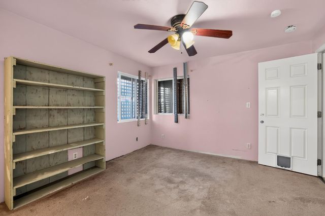 5800 Rosebud Ln, Sacramento, CA 95841